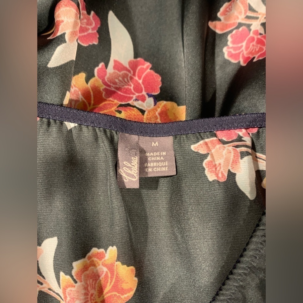 Excellent condition, Chelsea28 Nordstrom "Exotic Floral" Babydoll, Size Medium - Picture 7 of 8